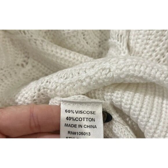 Small Andree by Unit Women's Size  Small White Long Sleeve Sweater New - Picture 7 of 9